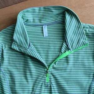 Gap womens large striped athletic pullover shirt zip thumb holes stretch running